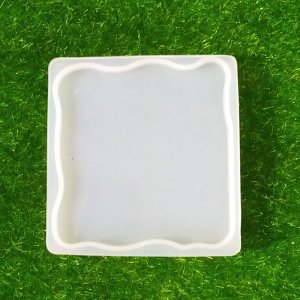 RESIN MOULD