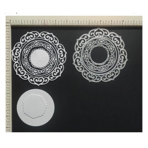 LACE CIRCULAR DOILY NESTED