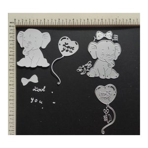 BABY ELEPHANT WITH HEART BALLOON