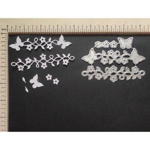FLORAL AND BUTTERFLY BORDER