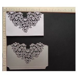 POCKET TYPE FLORAL DESIGN