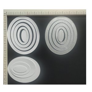 OVAL WOODEN IMPRINT SHADOW FRAME