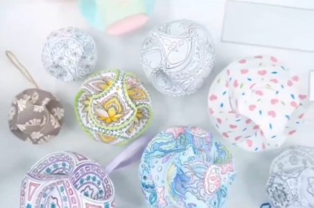 TRISKELE PAPER GLOBES- DIE WITH STAMP